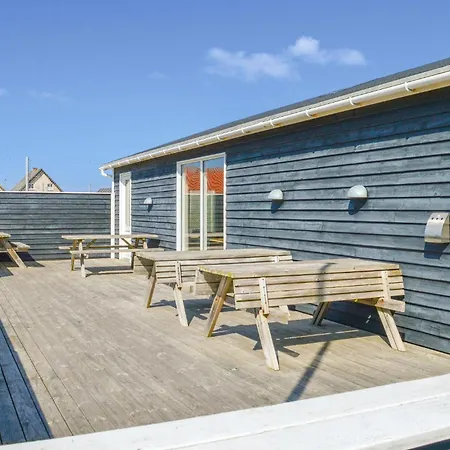 Holiday home 14 *